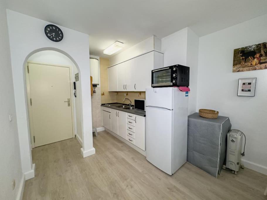 Apartamento Marina Roses Esterno foto